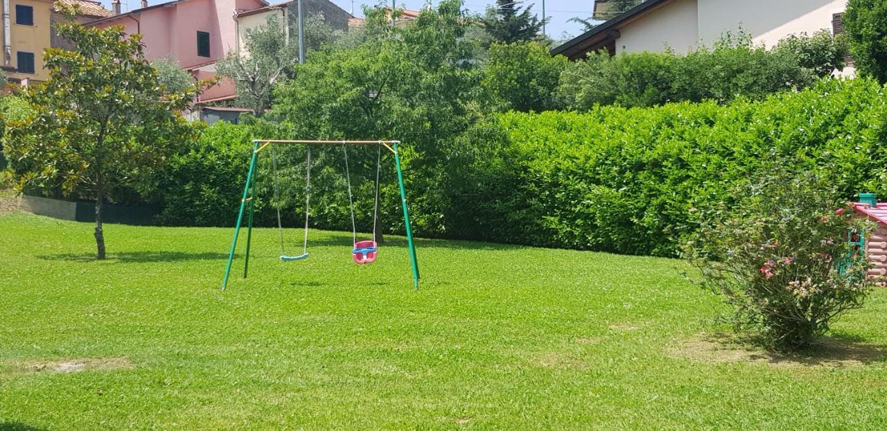Casa Vittoria Villa Corsanico-Bargecchia Luaran gambar